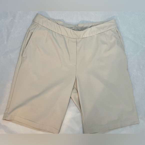 Nike Other - Nike shorts pull on size medium